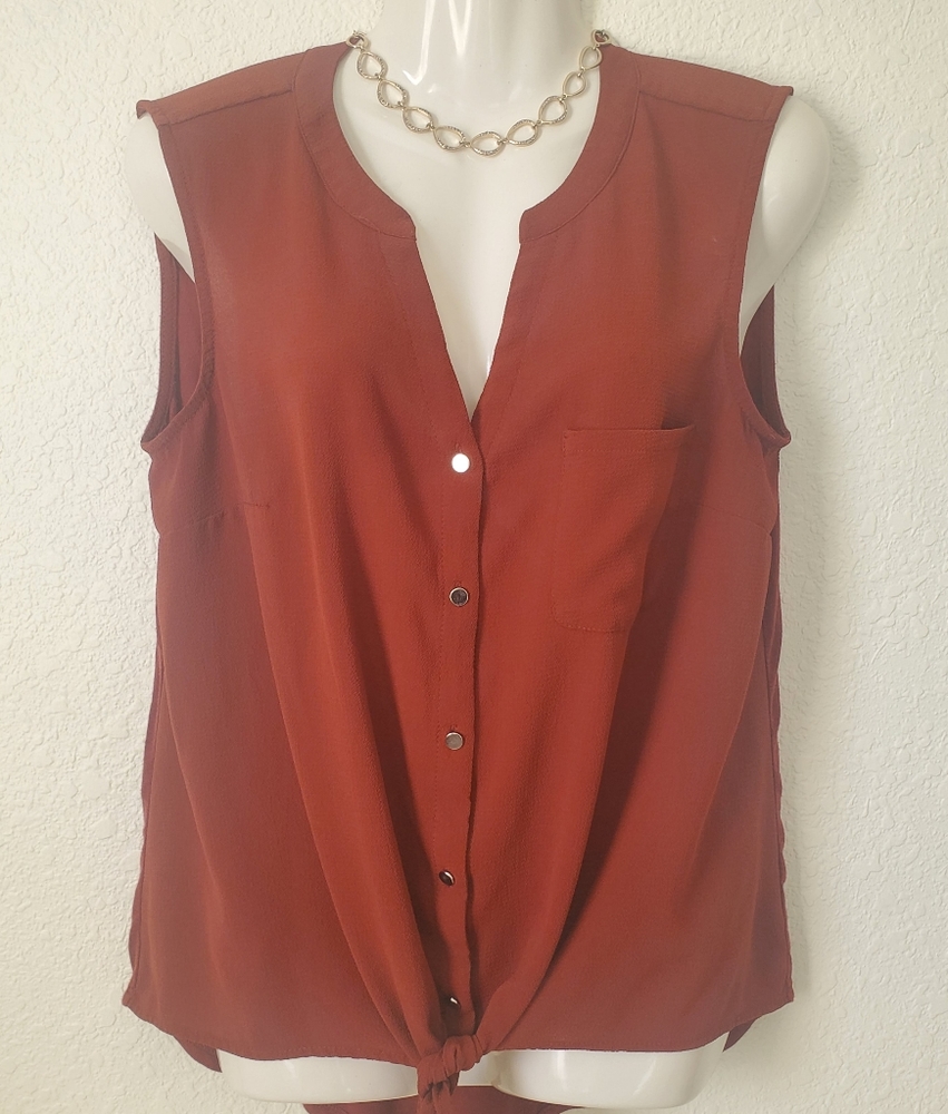 APT 9 Tie Knot Sleeveless Shirt